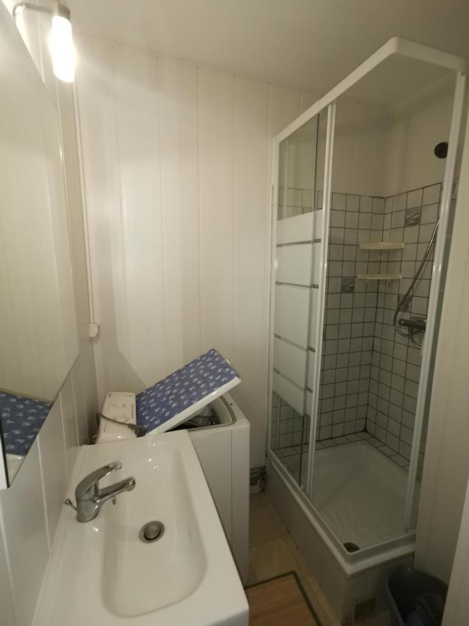 Résidence Le Lagon - En bord de mer et proche des commerces - Climatisation - 2 chambres -Terrasse - Vue montagne Argelès-sur-Mer Exterior foto